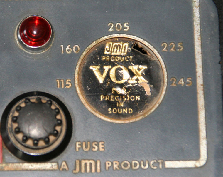 Vox hangtags for amplifiers
