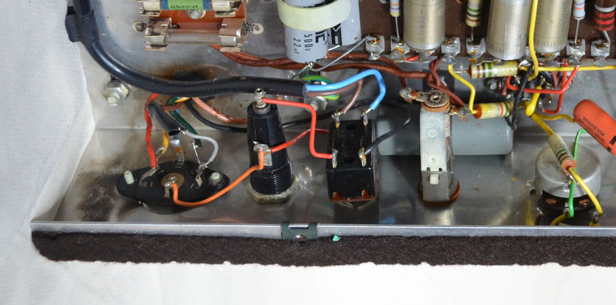 Surgistor once added to Vox AC100 serial number 520