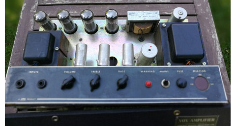 Vox AC100 serial number 682